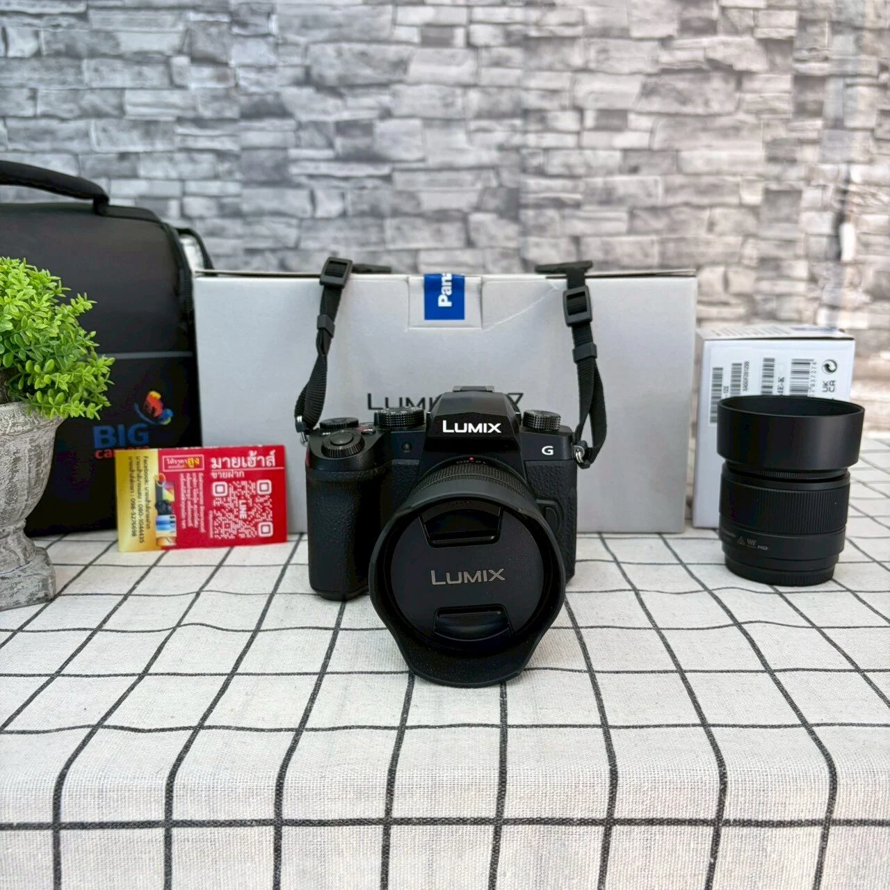กล้อง Panasonic LUMIX G97 + เลนส์ Panasonic Standard Zoom / เลนส์ Panasonic Lumix G 25mm f/1.7 ASPH (H-H025E รูปที่ 1